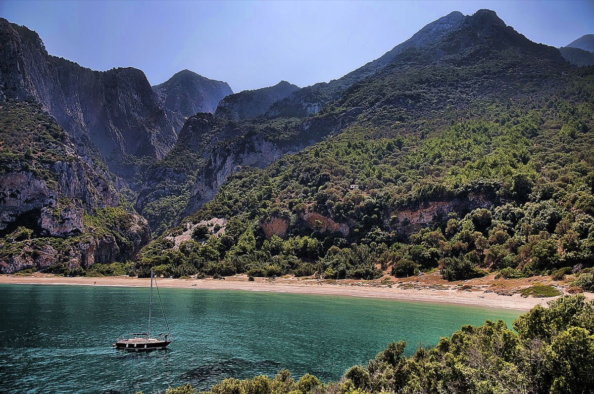 Στήριξη τουριστικών και αρχιτεκτονικών δράσεων από το 100% Hotel Show